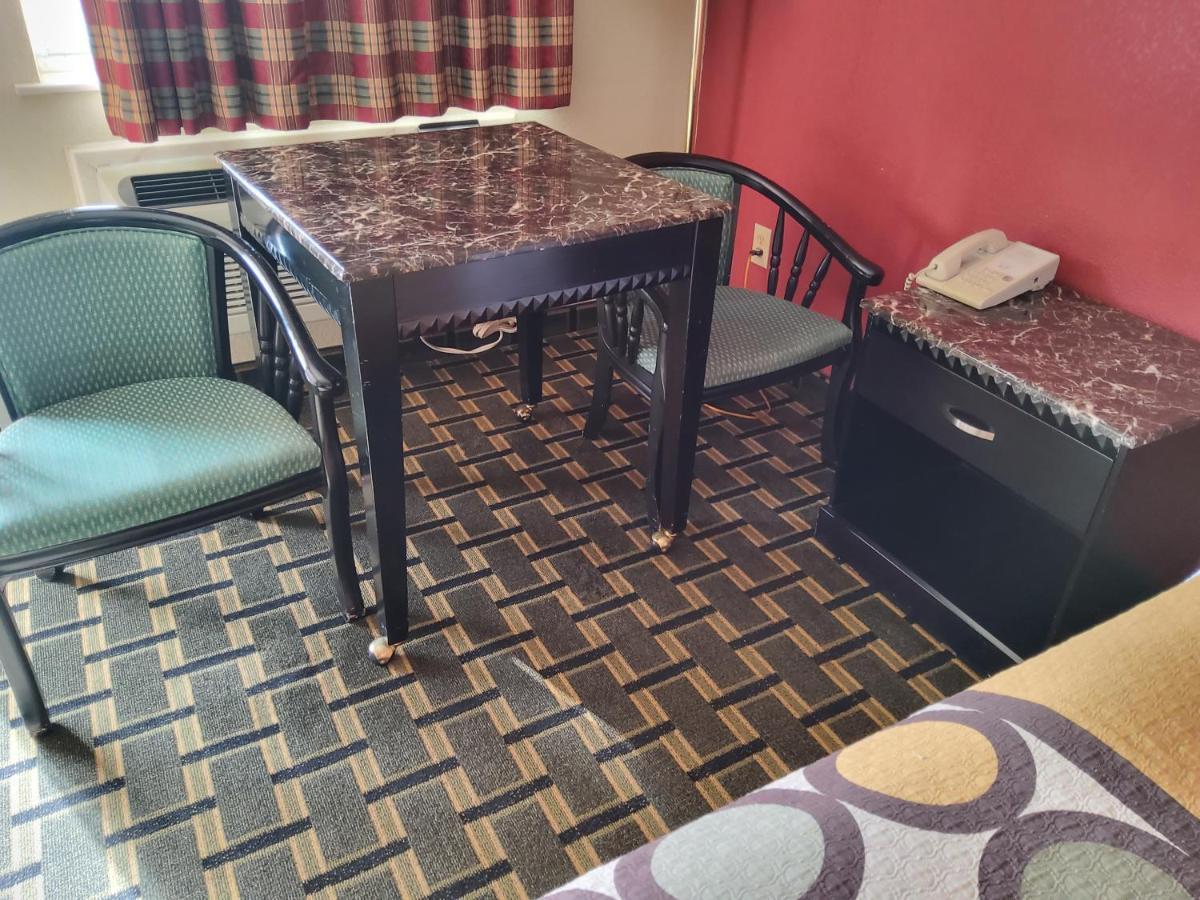 Budget Inn Техаркана Экстерьер фото