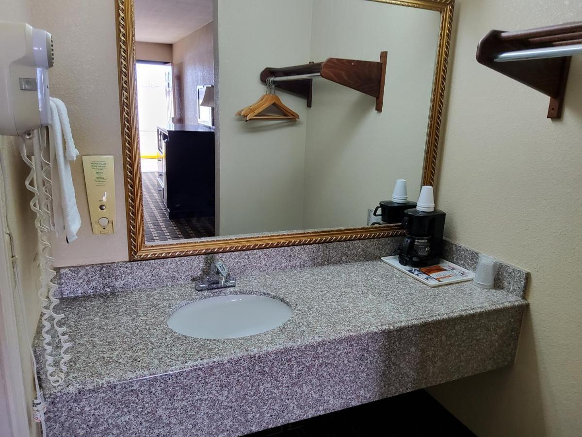 Budget Inn Техаркана Экстерьер фото
